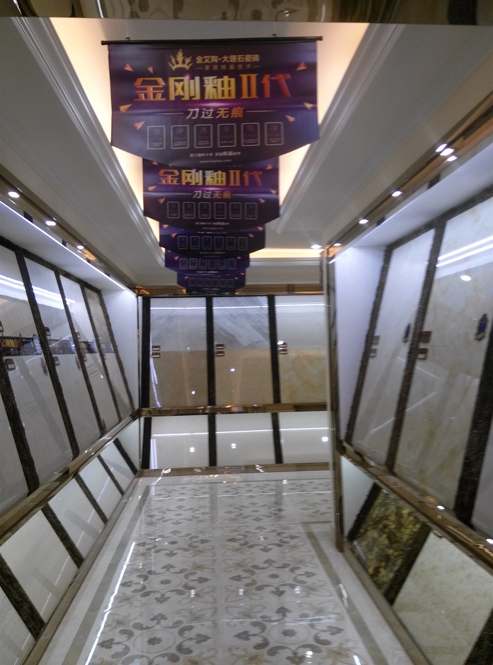 j9游戏瓷砖山西长治专卖店