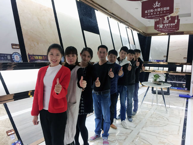 j9游戏瓷砖 广东信宜总代理黄乾，一位不甘于人后的90后
