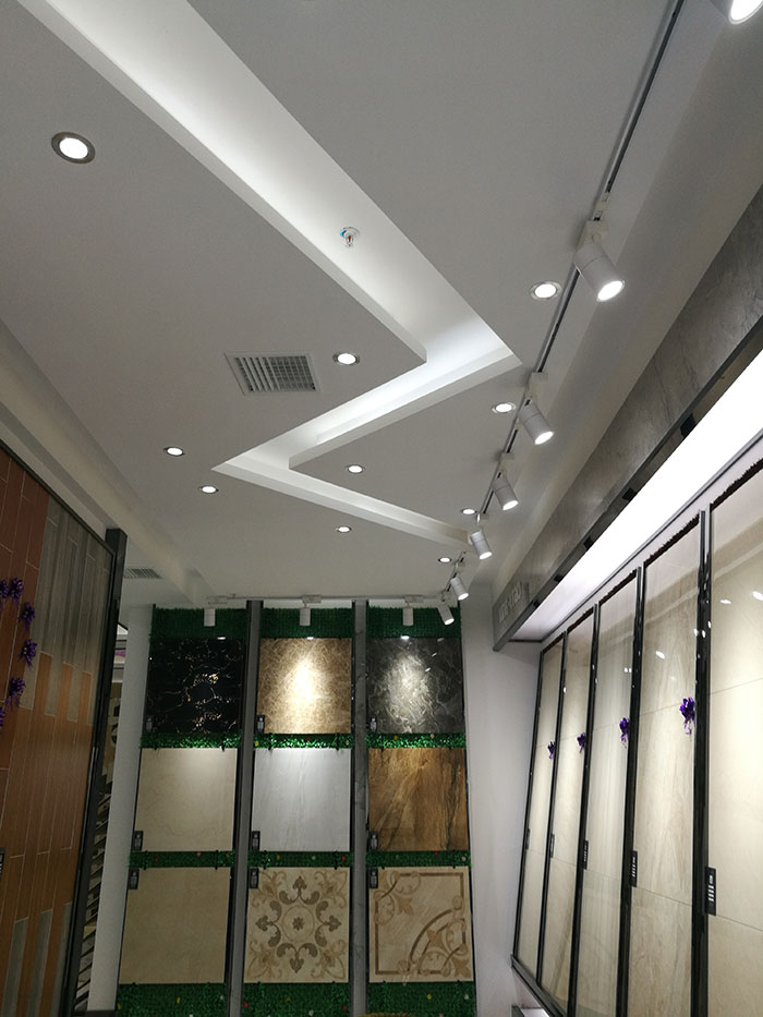 j9游戏张家界专卖店